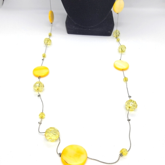Long Adjustable Yellow and Silver Chain - Picture 2 of 5
